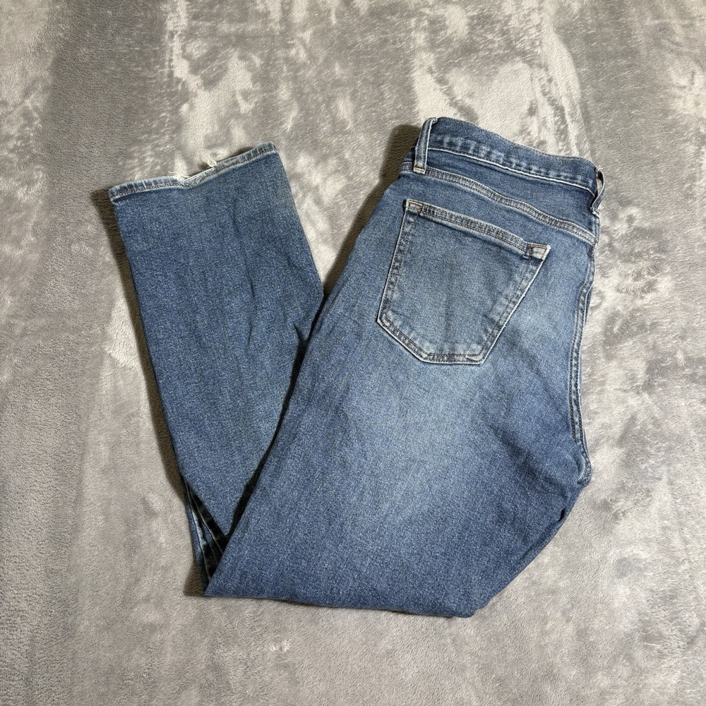 Old Navy Men's Straight Fit Jeans Size 31x30 Medium Wash